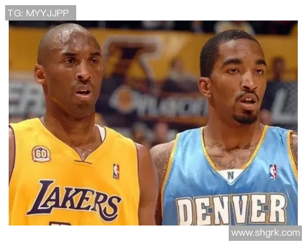 镜头回顾：篮球八卦这一幕令人泪目