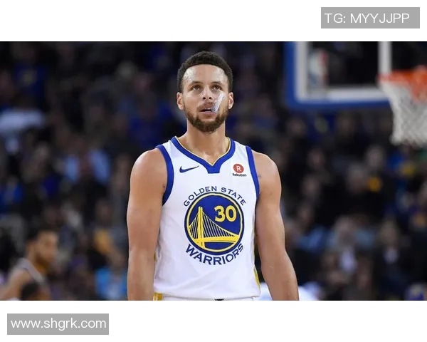 库里社媒首次发声正面回应争议事件引发广泛热议 库里社媒首次发声正面回应争议事件引发广泛热议